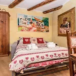 Jolie Maison - In The Heart Of Apartament