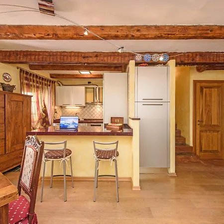 Jolie Maison - In The Heart Of Apartment