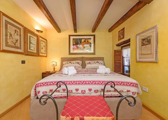 Jolie Maison - In The Heart Of 아파트